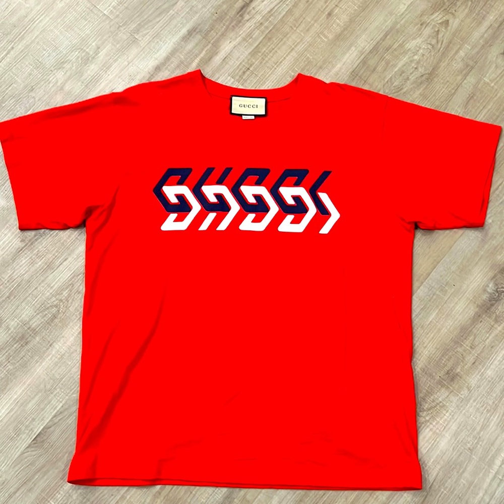 Gucci Logo T Shirt Size Medium